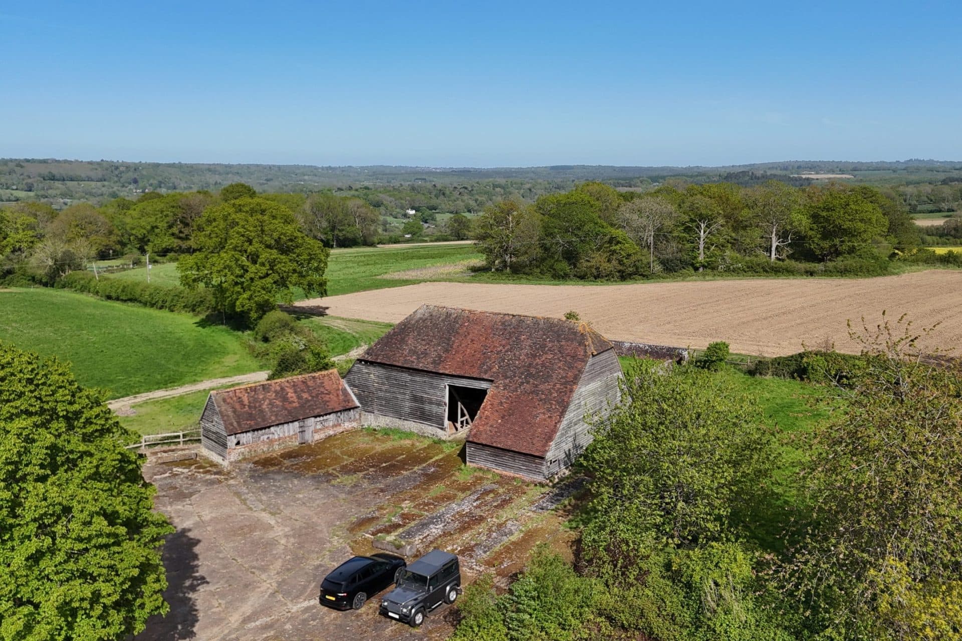 Grade 2 listed barn for sale with full planning permission in Hartfield, East Sussex